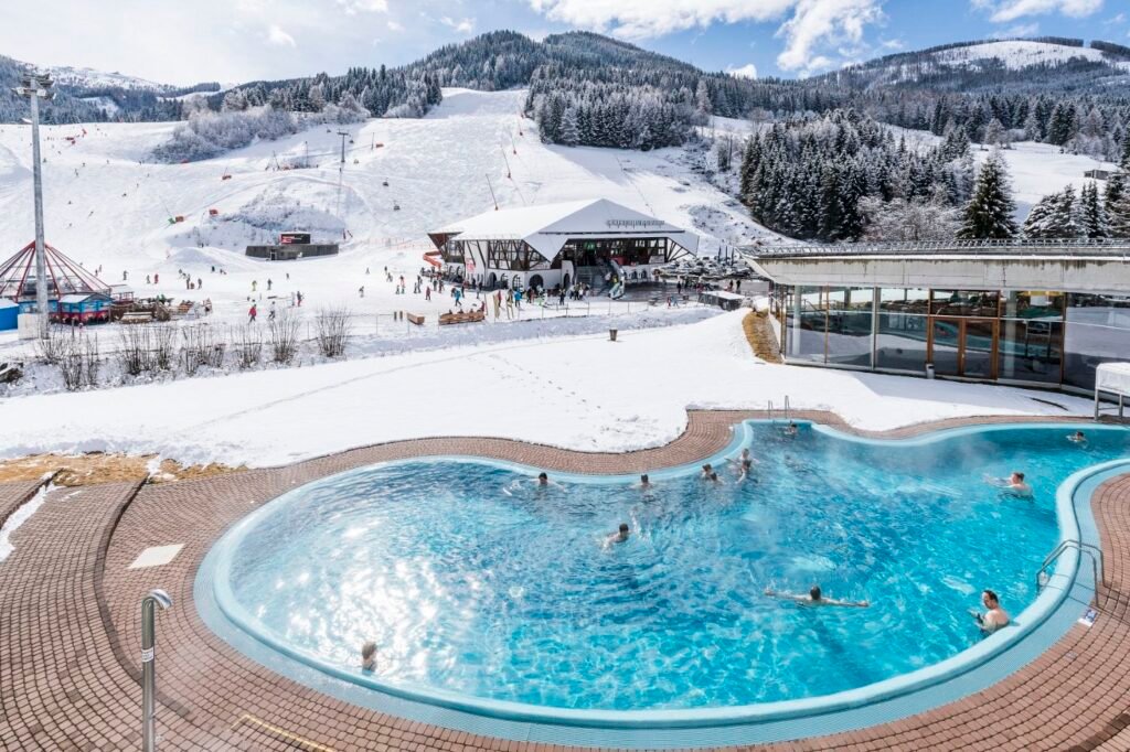 Thermal baths by the slopes
